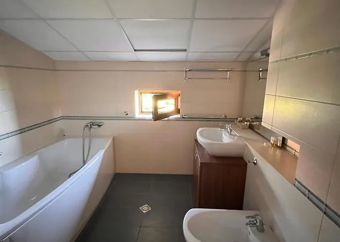 Family Casa Del Mare 3*