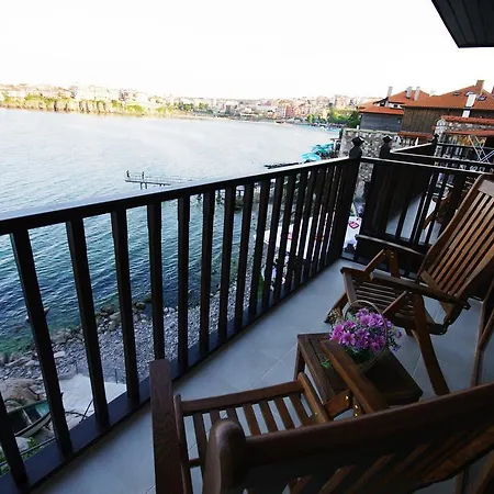 Family Casa Del Mare Отель 3*