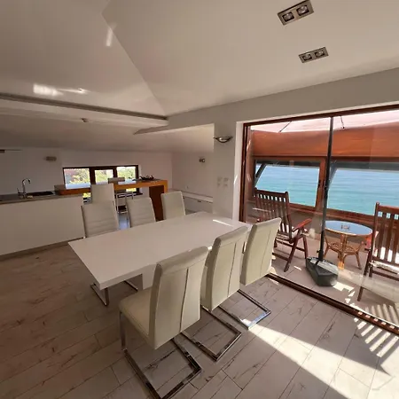 Отель Family Casa Del Mare 3*